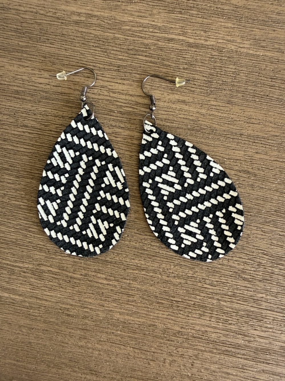 Black & White Leather Teardrop Earrings Jewelry